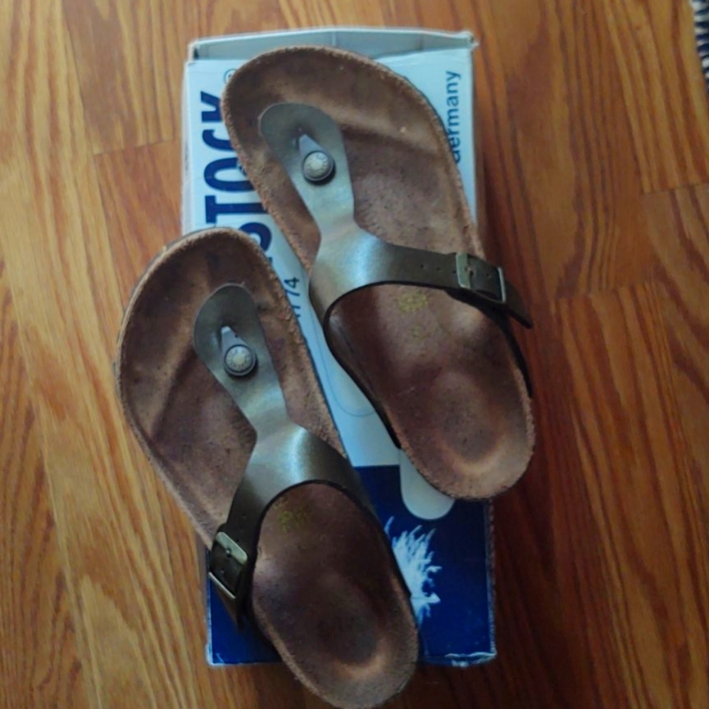 Birkenstock Gizeh Sandals